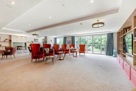 8650995-interior01.jpg