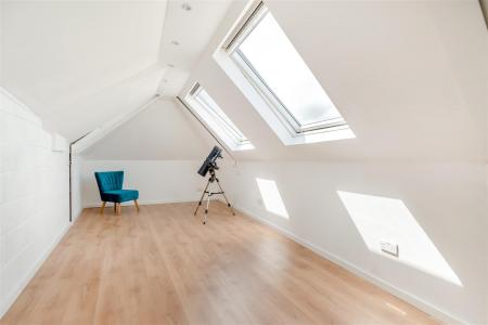 8653506-interior29.jpg