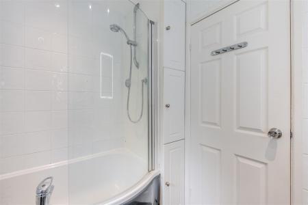 8651747-interior22.jpg