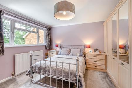 8651747-interior18.jpg