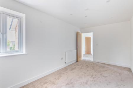 8655834-interior22.jpg