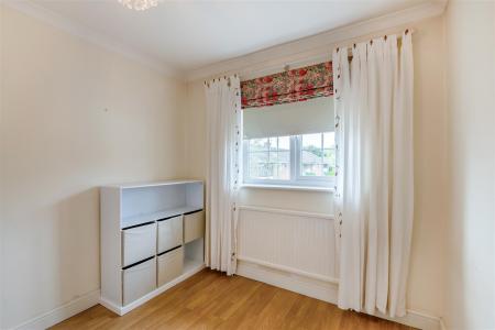 8658190-interior12.jpg