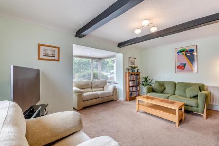 8658069-interior18.jpg