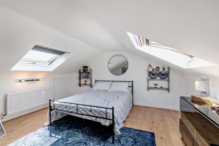 8660018-interior21-800.jpg