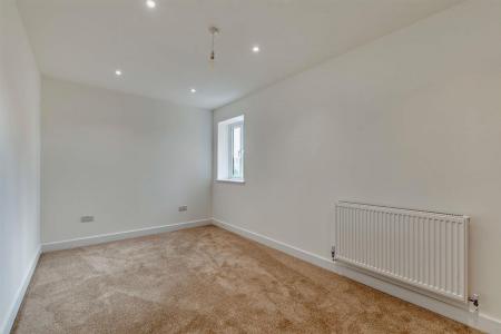 8662092-interior18-800.jpg