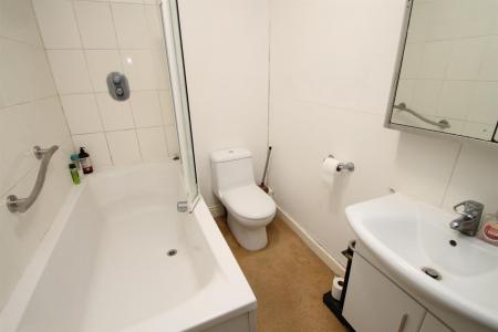 First Floor Flat - Bathroom