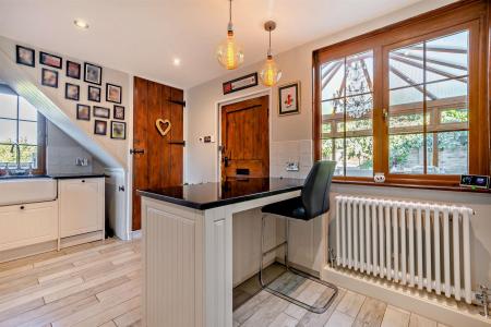 8666530-interior20-800.jpg