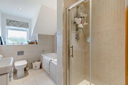 8667321-interior18-800.jpg