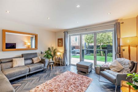 8667321-interior05-800.jpg