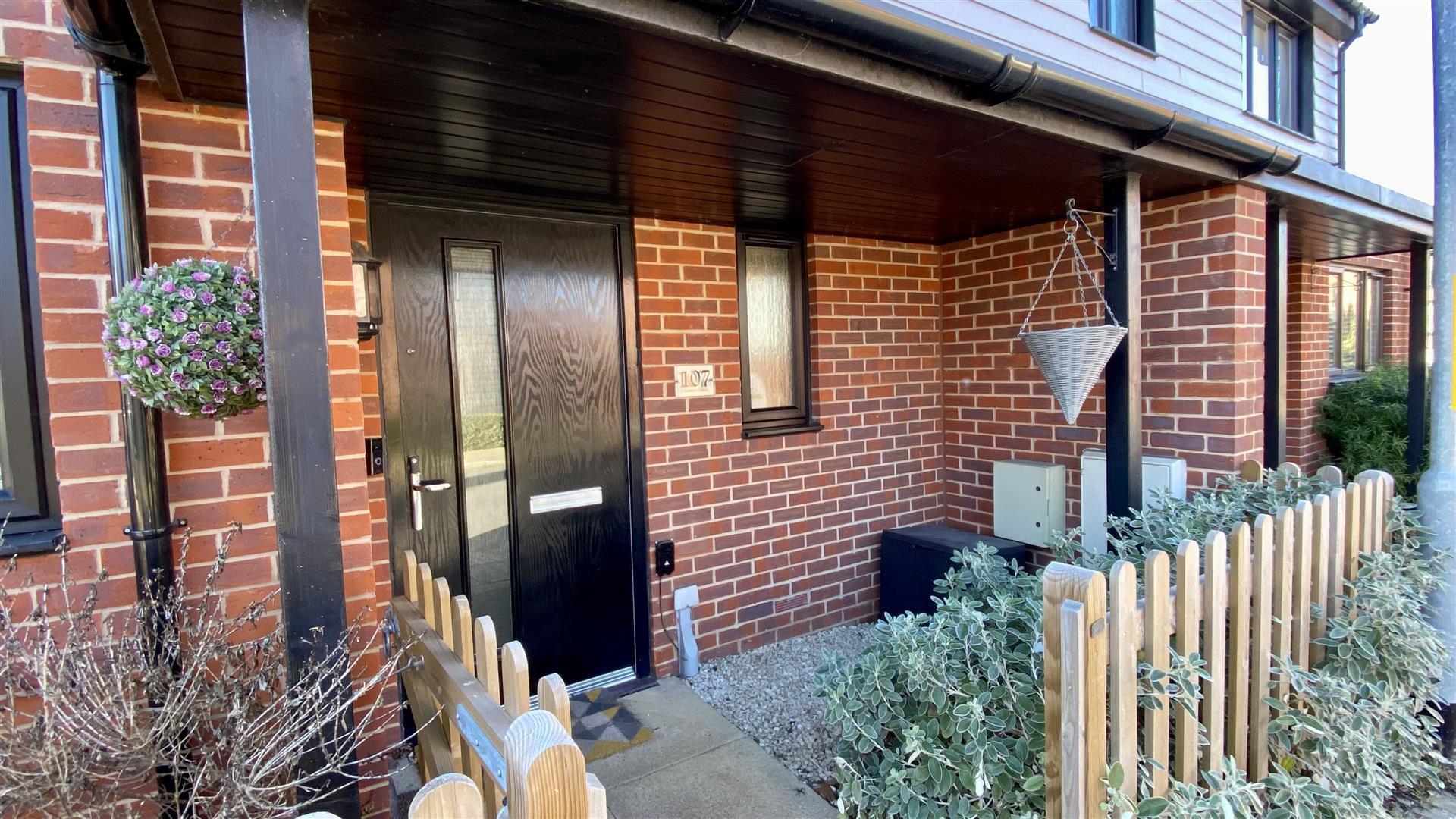 3 bedroom SemiDetached House for sale in Leybourne