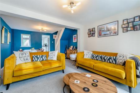 8636523-interior14.jpg