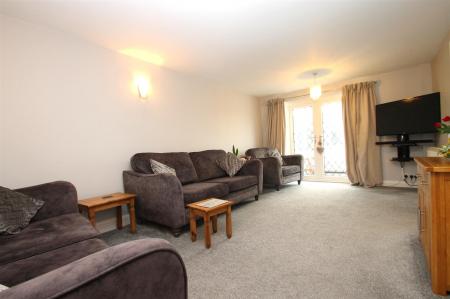 lounge3.JPG