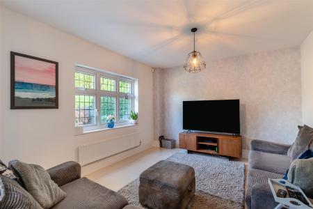 8645914-interior10.jpg