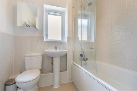 8647609-interior21.jpg