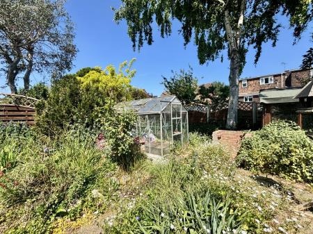 Garden 3.jpg