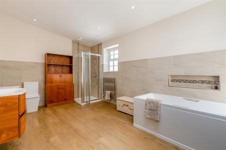 8650923-interior17.jpg