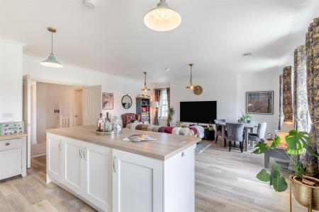 8653412-interior08.jpg