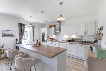 8653412-interior15.jpg