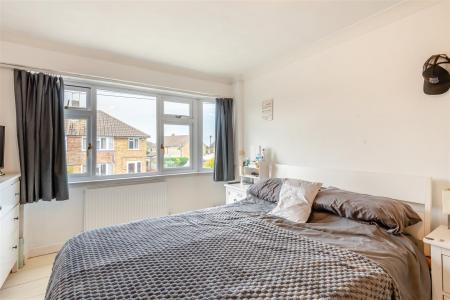 8652484-interior11.jpg
