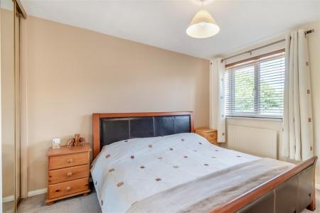 8653779-interior14.jpg
