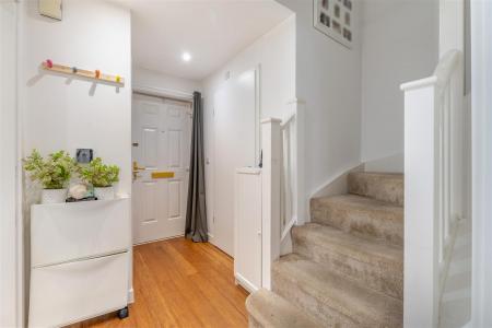 8652779-interior08.jpg
