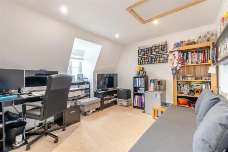 8652779-interior22.jpg