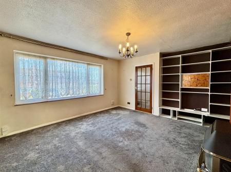 Living room 2.jpg