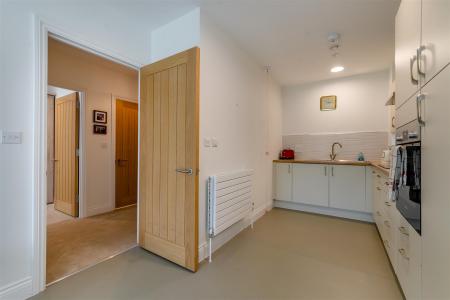8658266-interior03.jpg