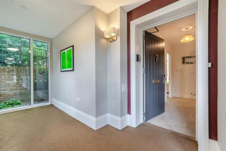 8658266-interior15.jpg