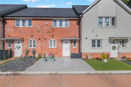 8660212-exterior01.jpg