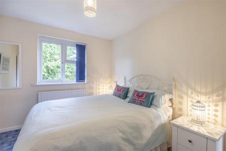 8662394-interior04.jpg