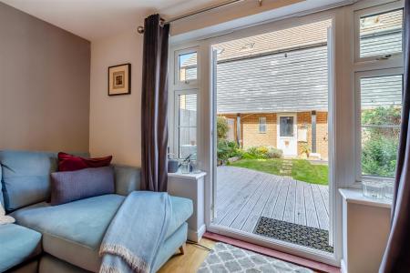 8662998-interior15.jpg