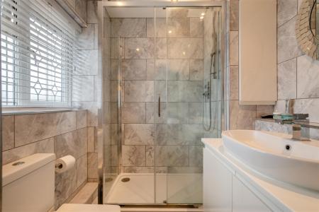 8663735-interior24.jpg