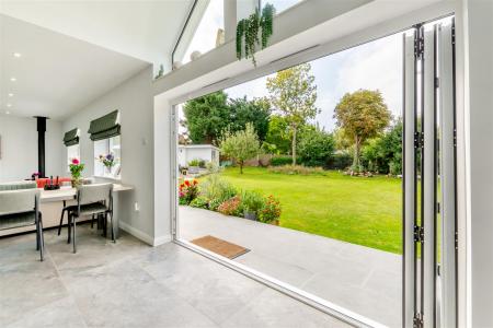 Bi-Folding Doors to Garden