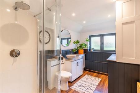 Luxury Bathroom