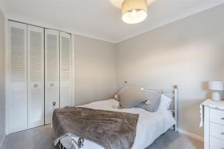 8651765-interior16.jpg