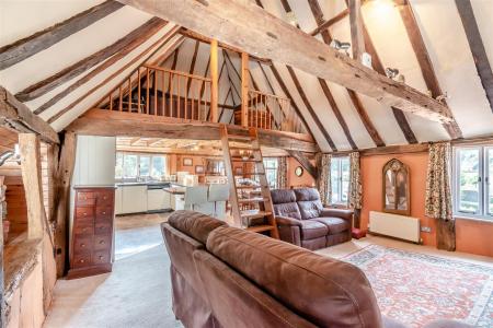 Sitting/Kitchen/Dining Area