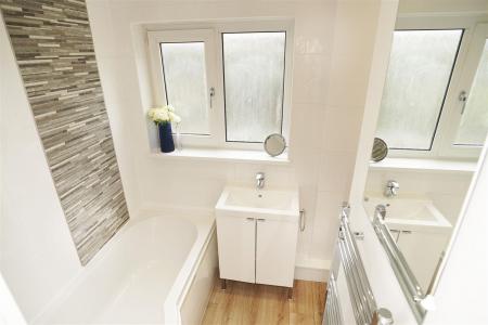 Bathroom C.jpg