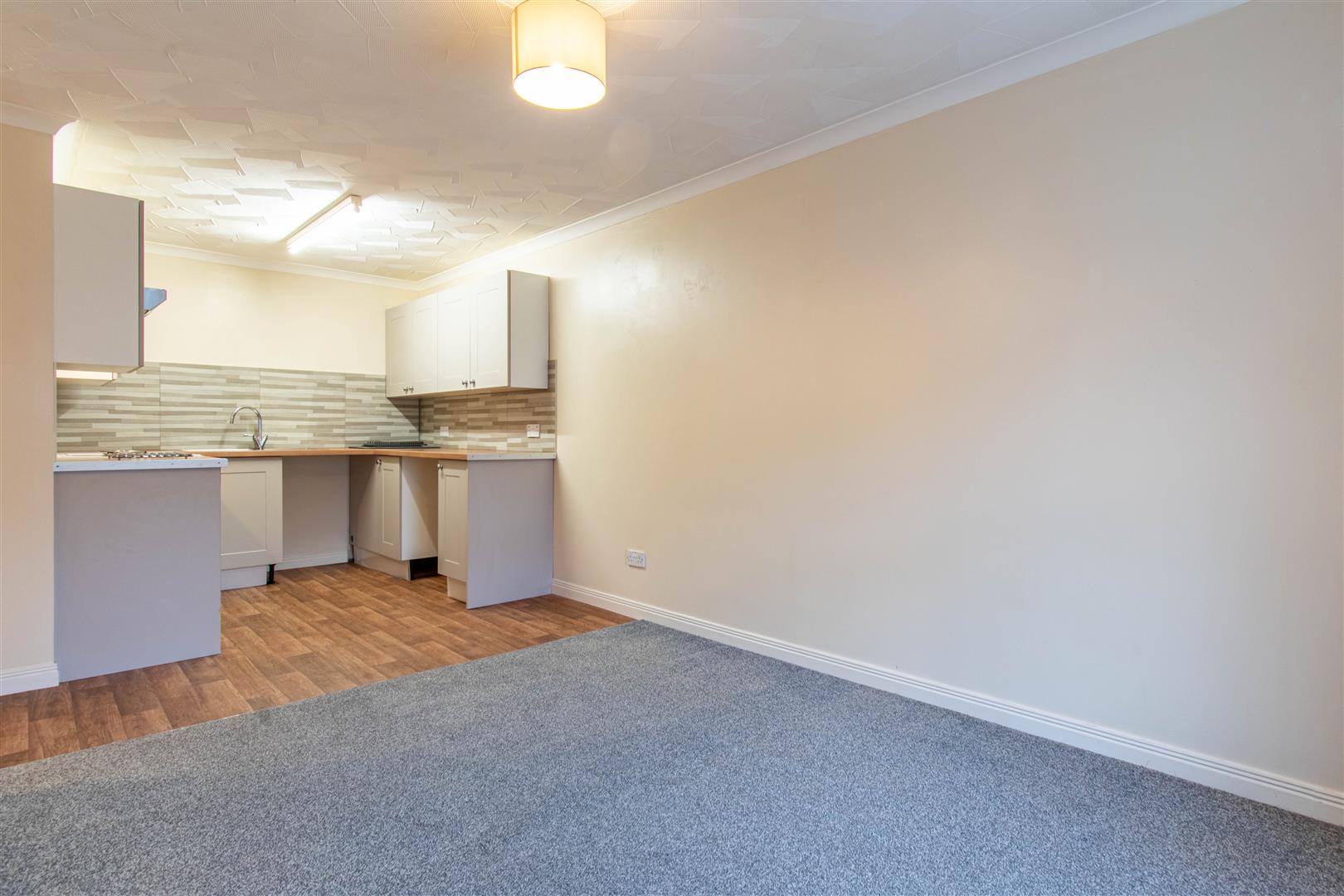 1 bedroom house for rent in Liskeard