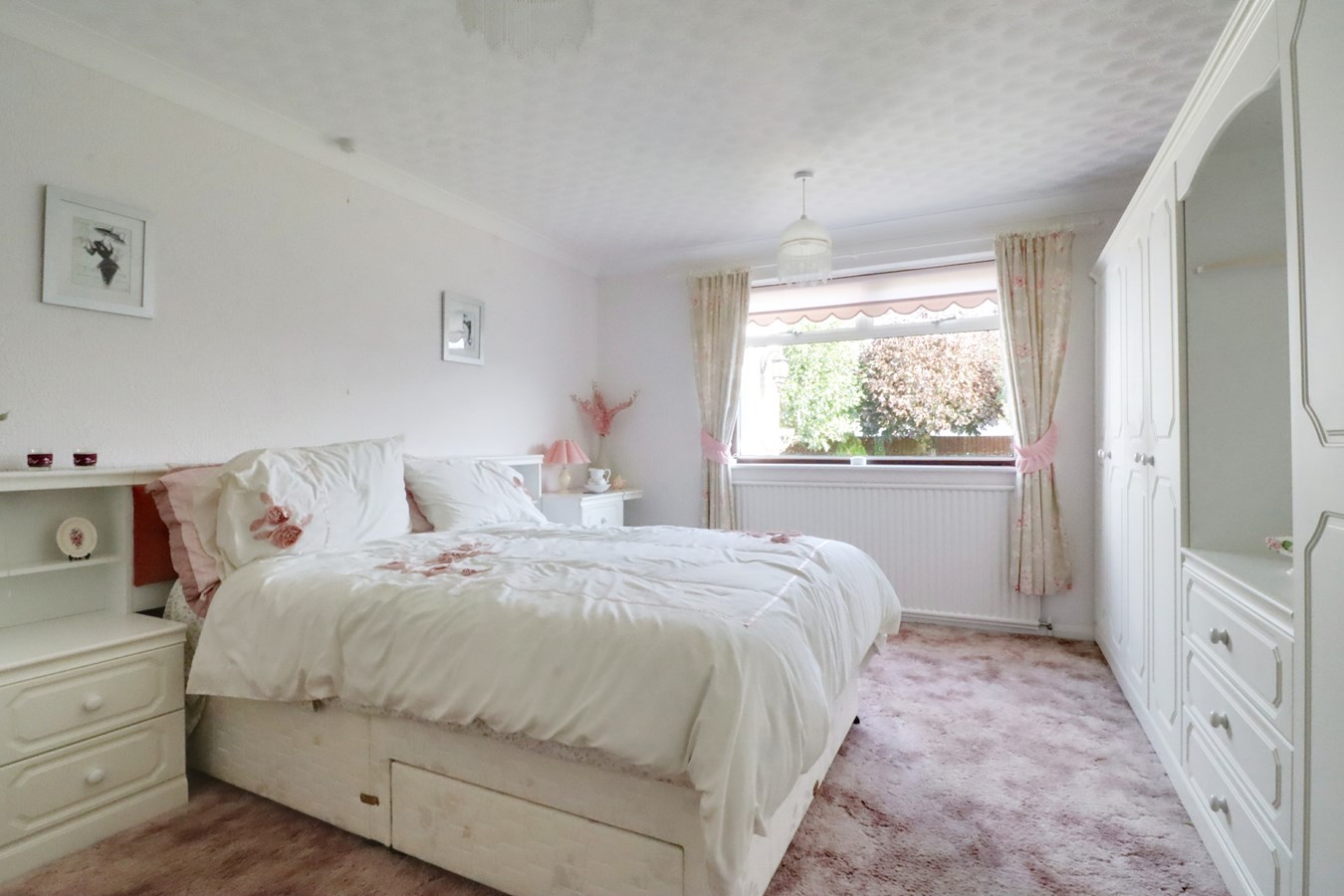 2 bedroom Detached Bungalow for sale in Scawby