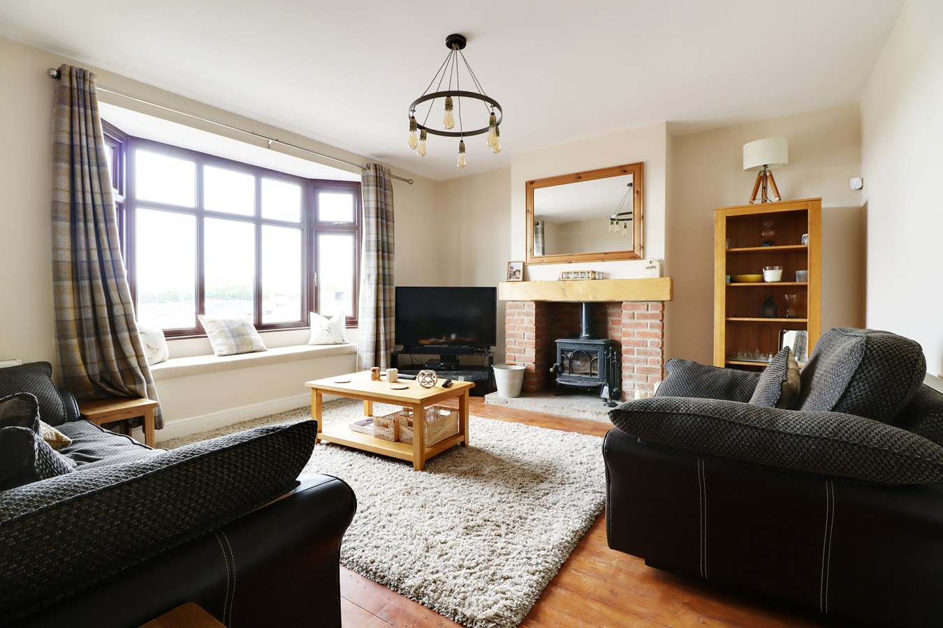 3 bedroom SemiDetached House for sale in Haxey