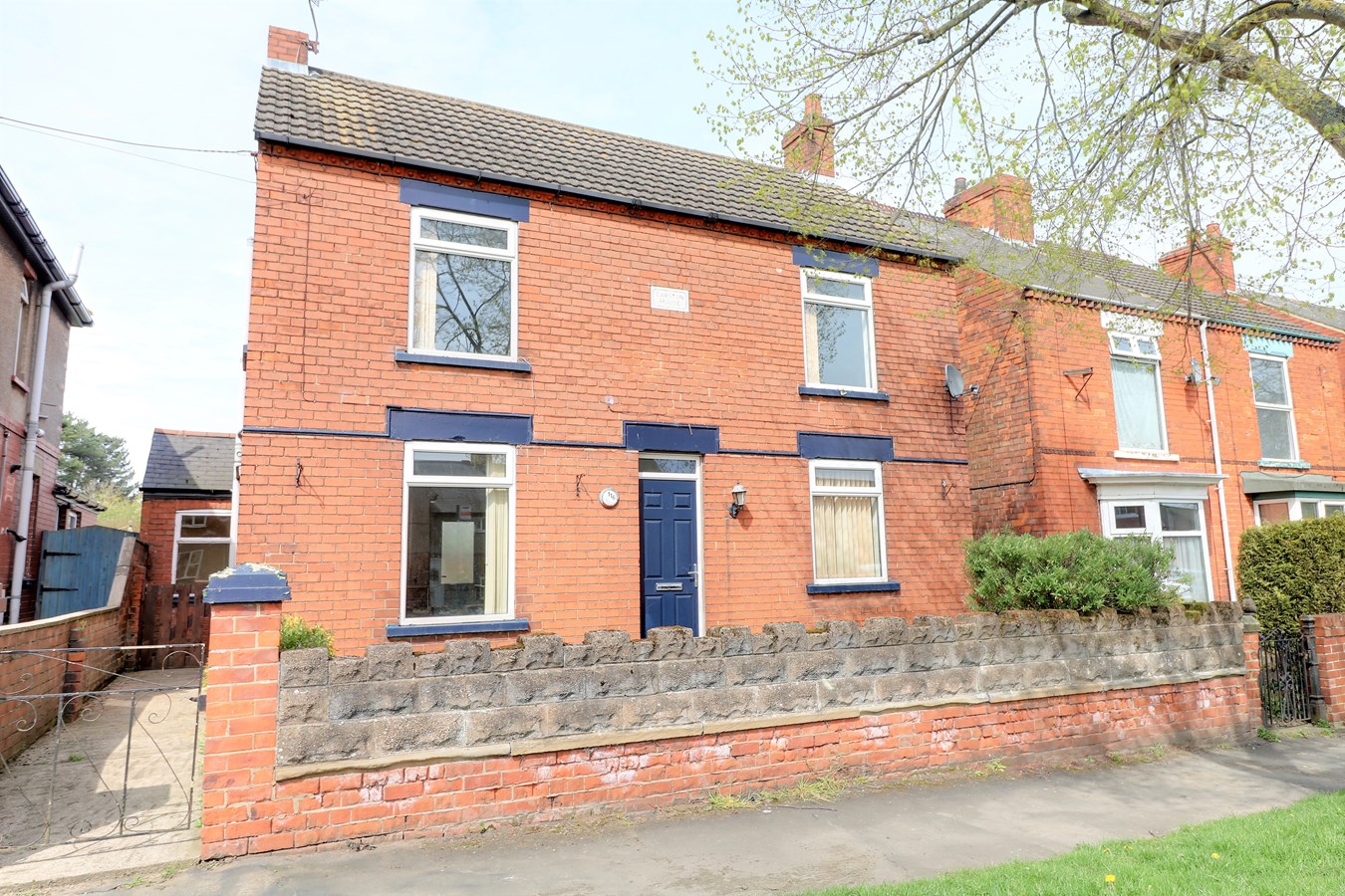 3 bedroom Detached House for sale in Winterton