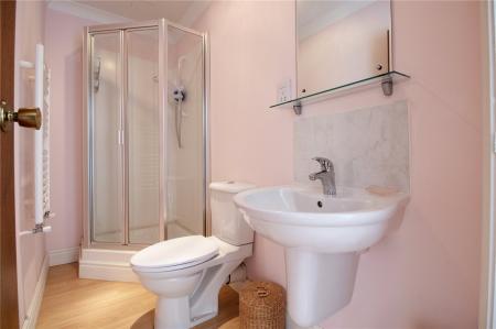 Bedroom 2 En Suite
