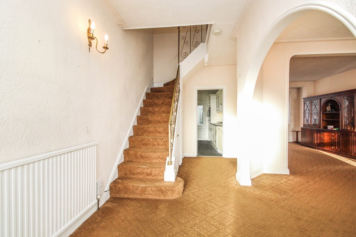 3 bedroom Terraced House for sale in GANTS HILL