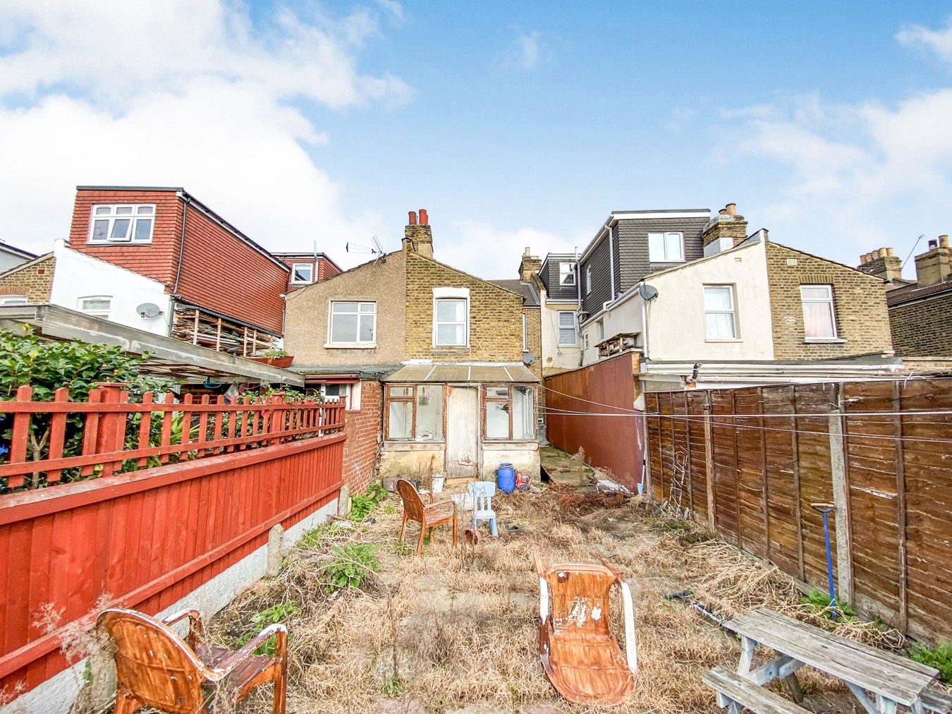 3 bedroom Terraced House for sale in FOREST GATE