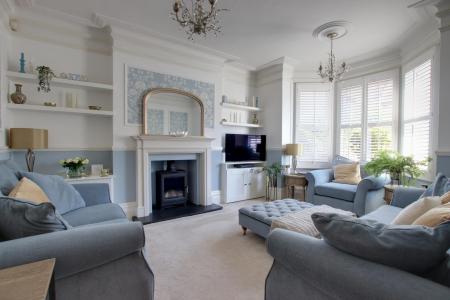 SITTING ROOM