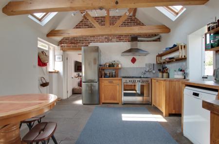 KITCHEN BREAKFAST ROOM