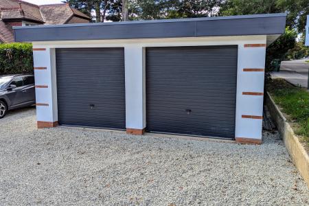 DOUBLE GARAGE