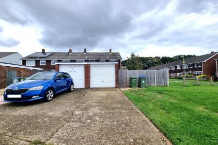 GARAGE/DRIVEWAY