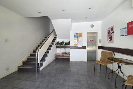 FOYER